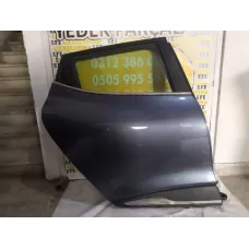 CLİO-4 SAĞ ARKA KAPI