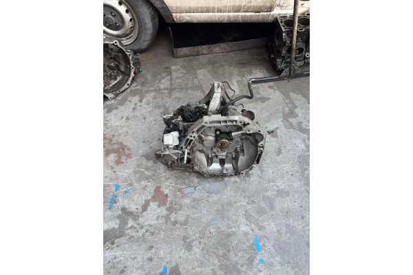 Dacia Dokker 1.5dci Jr-5 Komple Şanzıman Dacia Dokker 1.5dci Jr-5 Komple Şanzıman