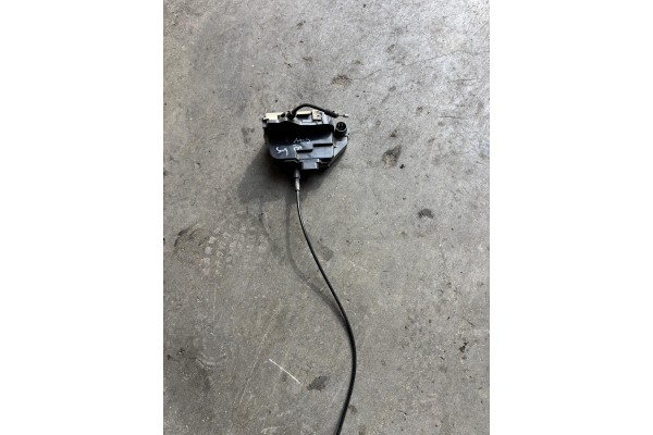 Megane-2 Sağ Ön Kapı Kilidi Megane-2 Sağ Ön Kapı Kilidi