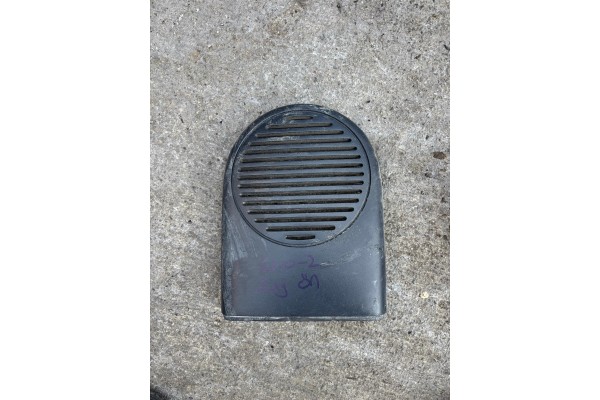 Clio-2 Sağ Ön Hoparlör Kapağı