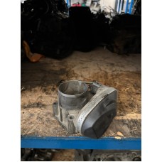 Megane-2 1.6 16valf Gaz Kelebeği Megane-2 1.6 16valf Gaz Kelebeği