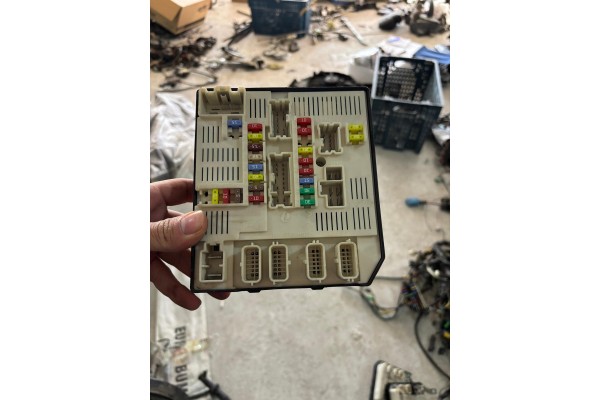 Megane-3 Sigorta Tablası Megane-3 Sigorta Tablası