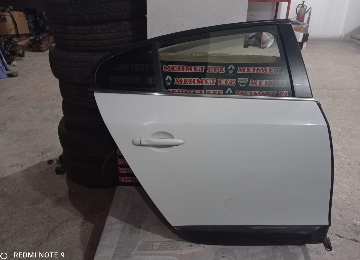 Fluence Sağ Arka Kapı