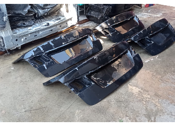 Latitüde Bagaj Kapağı