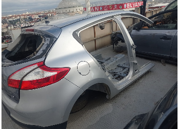 Megane-3 Hatcback Komple Kupa